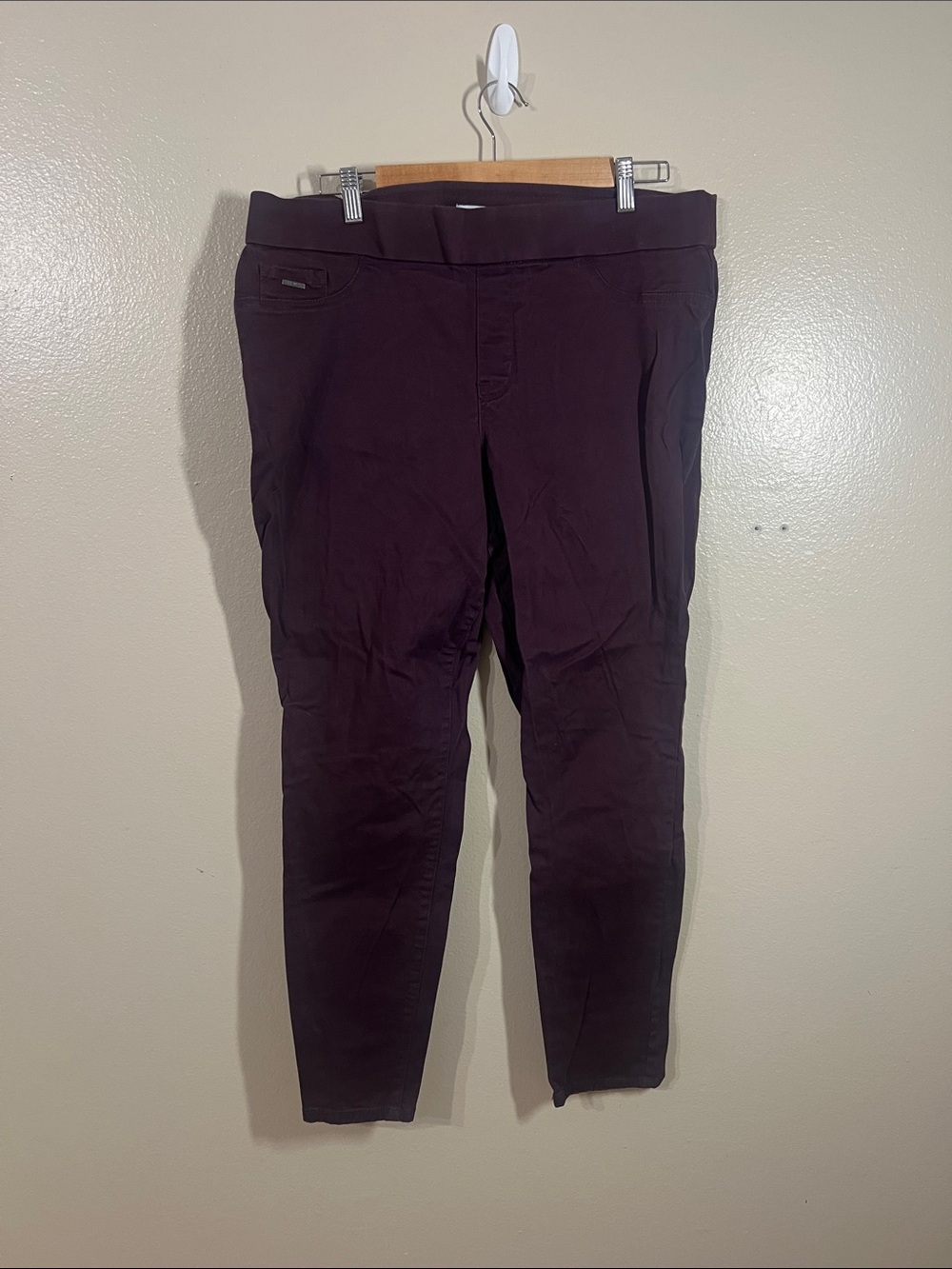 Nine West Women's Skinny Pants in Plum